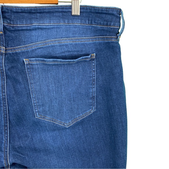 NYDJ Petite Marilyn Straight Dark Wash Jeans - Picture 11 of 16